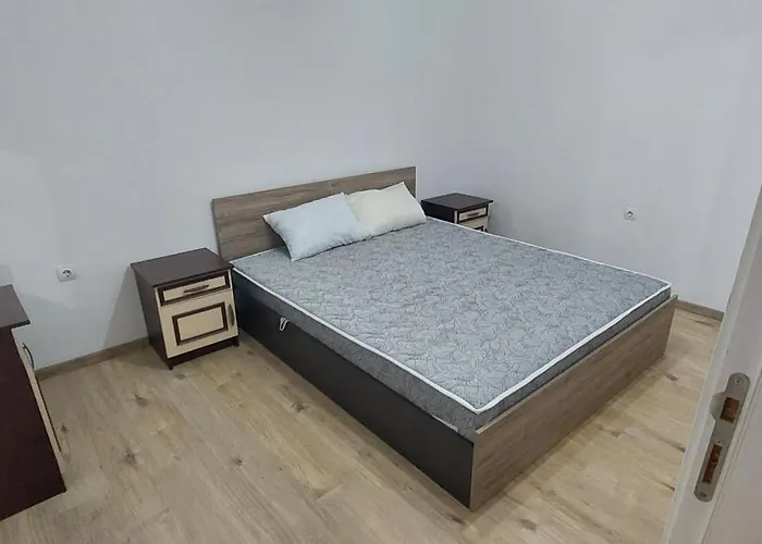 Marina Bay Апартамент *